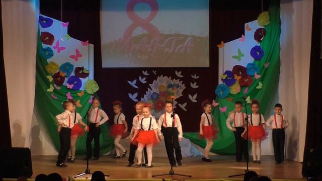 Праздник 8 марта 2019г. в Старожиловском РДК смотреть онлайн