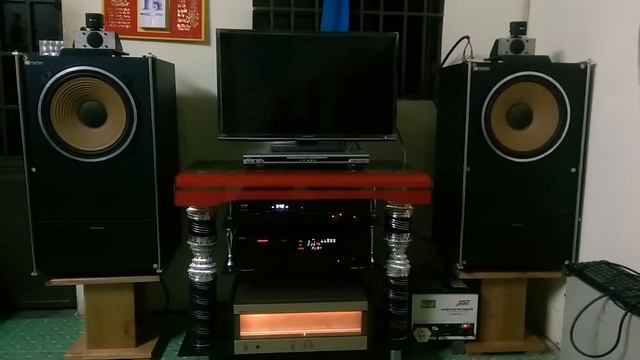 Speaker Technics SB 6000 & Pow Technics SE-A5 смотреть онлайн