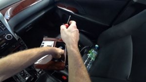 Camry 50 "Три Ольги" Серия 1. Замена ламп подсветки селектора АКПП и прикуривателя