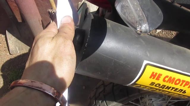 Белый дым из Глушителя на мотоцикле Irbis xr250r смотреть онлайн