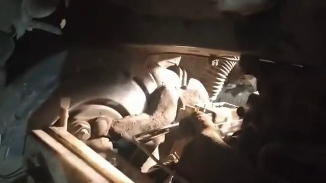 Снятие АКПП Рено Меган 2 2004г. в смотреть онлайн