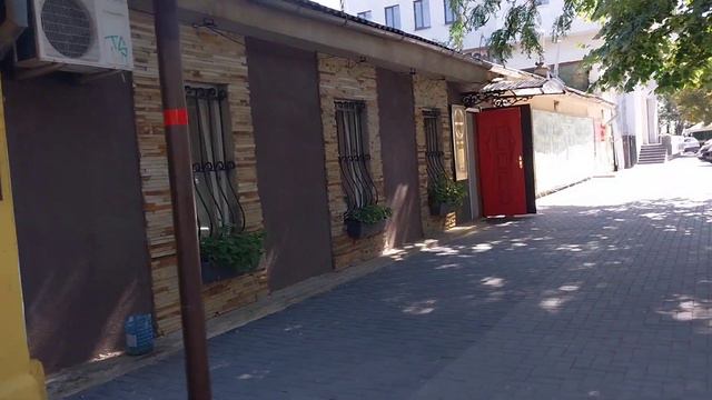 Молдова.Кишинёв, центр города ул. Щусев. смотреть онлайн