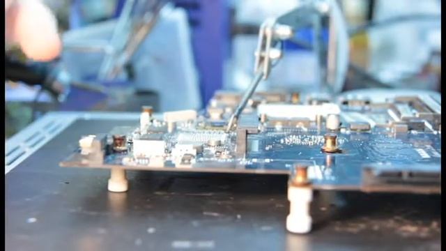 Снятие чипа BGA на паяльной станции в iClub смотреть онлайн
