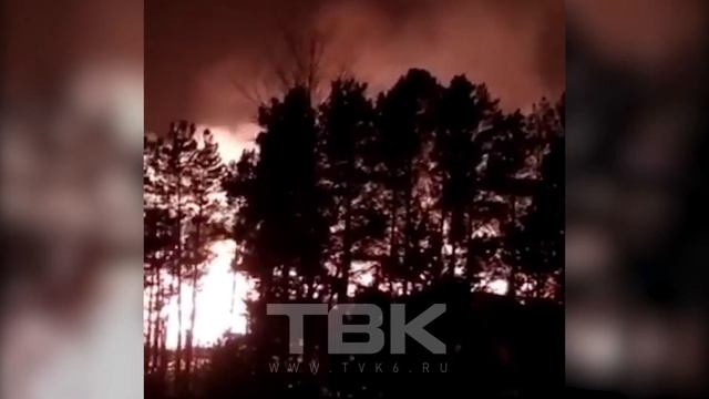В Пировском районе сжигают отходы лесопиления смотреть онлайн