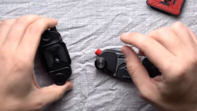 Peak Design Capture Clip V3 vs PRO V2 Распаковка Обзор Сравнение Unboxing and Review смотреть онлайн