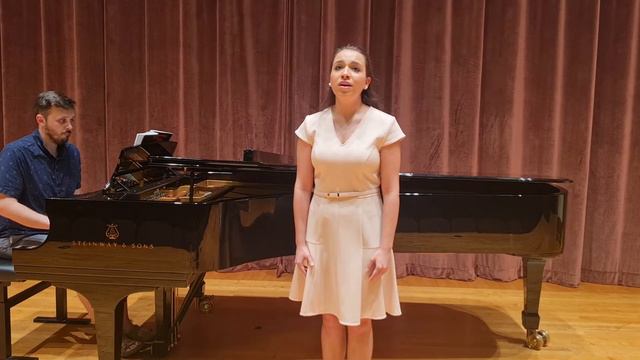 Green Finch and Linnet Bird смотреть онлайн