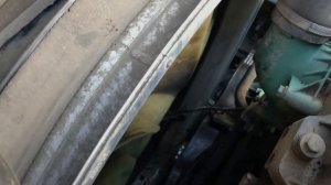 Замена ремней на Вольво ФШ 13 Volvo FH13, как снять, ремень генератора, натяжитель ремня, ролик