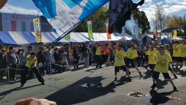 『COLORS』～１５０万都市　第４０回川崎市民祭り　オープニング演舞 смотреть онлайн