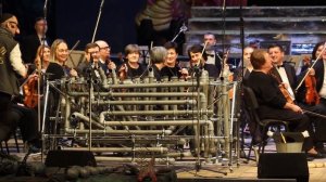 Трубофон. Музыка на канализационных трубах с симфоническим оркестром.