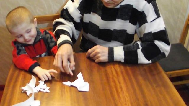 оригами для Саши..лягушка....и...кусачка смотреть онлайн