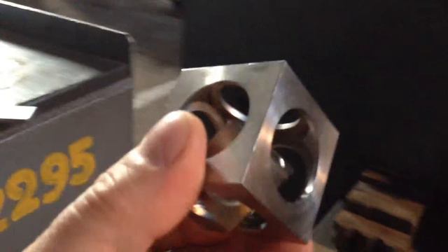 Куб в кубе из нержавеющей стали смотреть онлайн