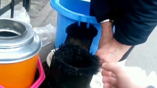Что это - старческий маразм? /Я помог бабушке которая сошла с ума смотреть онлайн