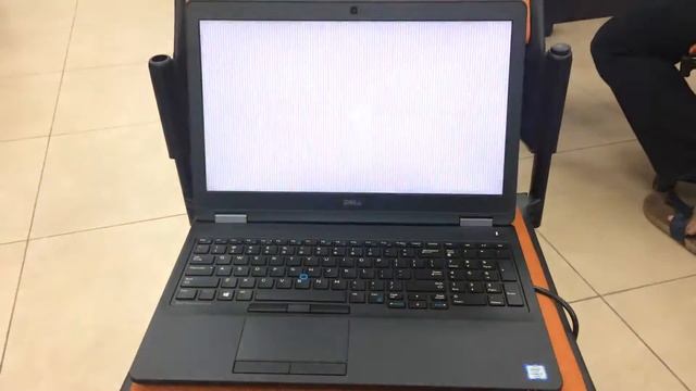 PMTG Dell Precision 3510 Monitor Faulty смотреть онлайн