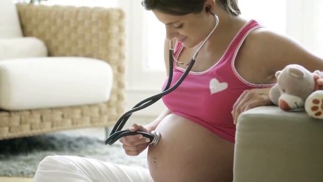 ЧУВСТВА ПЛОДА ВО ВРЕМЯ БЕРЕМЕННОСТИ | Что чувствует ребенок когда мама плачет во время беременност смотреть онлайн