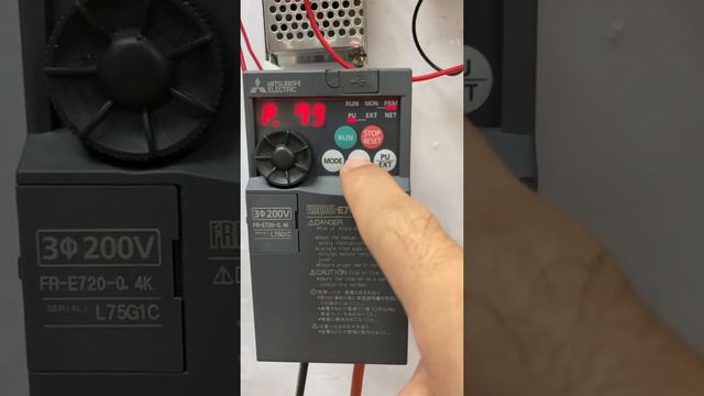 INS Inverter Mitsubishi E720-1 การตั้งค่าโรงงาน смотреть онлайн