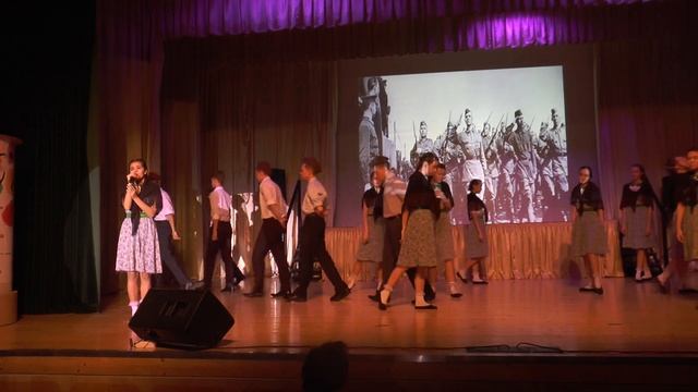 Дети 21 века - выпускникам 1941. 10В. смотреть онлайн