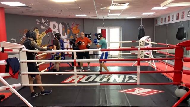 #клуббоксараунд #бокс #тренерпобоксу #зеленоград #спарринг #ученики #бой