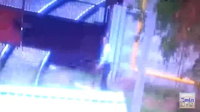 В Заводоуковске по записям с камер видеонаблюдения раскрыта кража смотреть онлайн