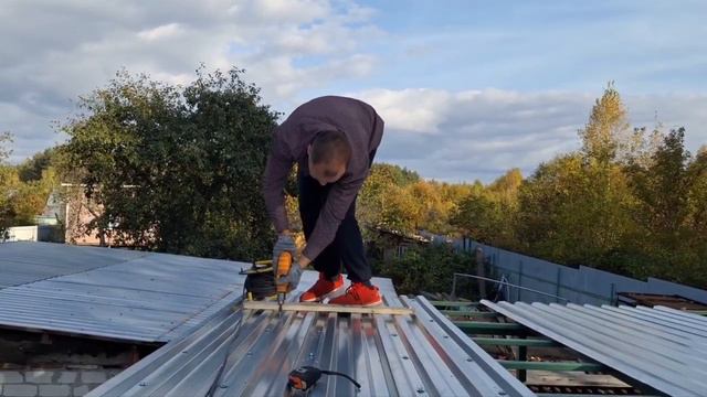 продолжаем строить сарай на даче смотреть онлайн