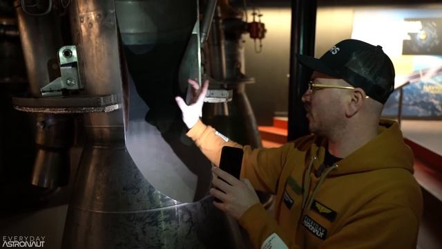 What it's like inside rocket engines! Viking 2 and Vulcain 1! смотреть онлайн