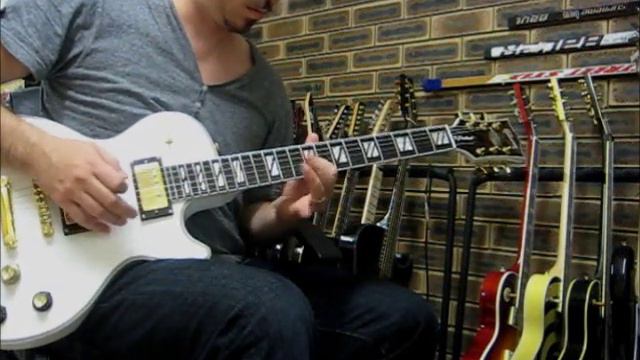 A Chinese Gibson copy plugged in guitar solo - chibson test смотреть онлайн