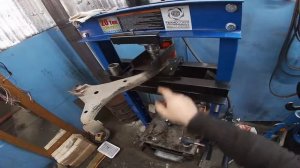 Как заменить сайлентблок переднего рычага - Киа Сид