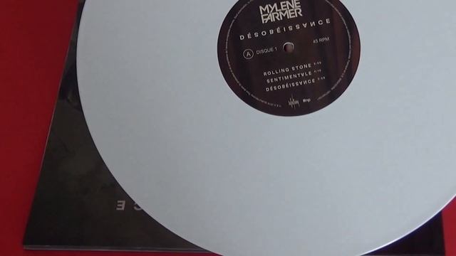 Обзор винила Mylene Farmer 