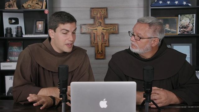 Real Priests React to 2020 Music Videos смотреть онлайн