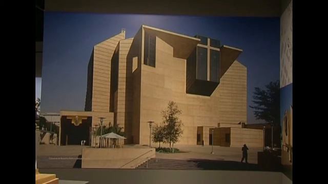 Noticia Rafael Moneo CORREGIDA - Laura Allué смотреть онлайн