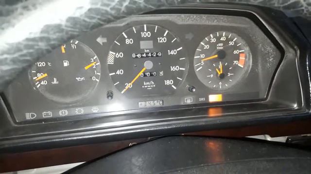 Mercedes G 300 rough idle смотреть онлайн