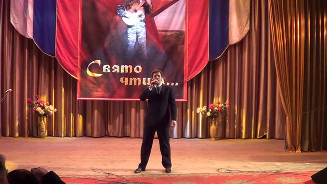 "Павшим друзьям" исполняет Степан Зуев. смотреть онлайн