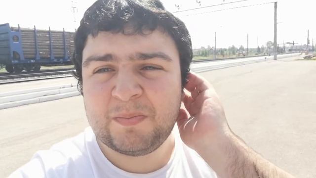 Жду поезда на вокзал приехал! смотреть онлайн