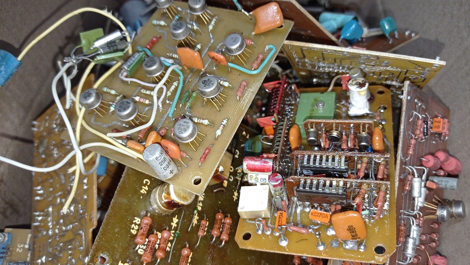 Самописец Н110. Что в нём есть? Приборы, радиодетали, драгметаллы. Палладий, золото, серебро. смотреть онлайн