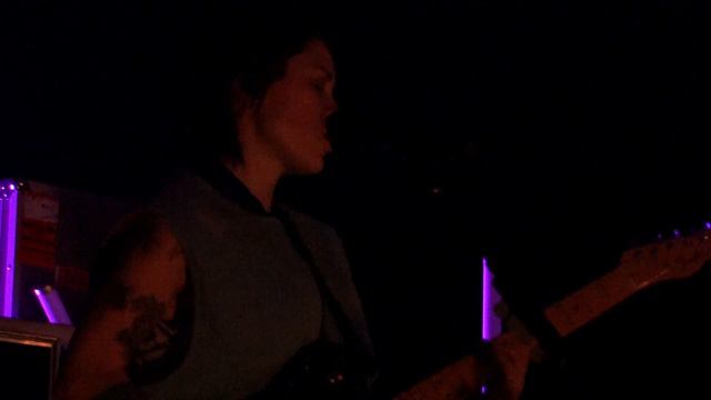 1/20 Tegan & Sara - I Hear Noises @ The Rose, Brampton, ON 3/22/24 смотреть онлайн