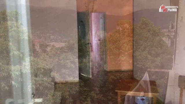 Видео о продаже 2 х комнатной квартиры в Ялте на пер Свердлова, 8 смотреть онлайн