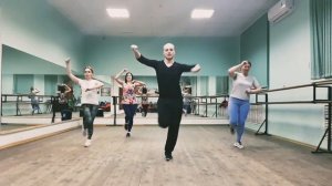 Pitbull- 3 to Tango/Zumba dance