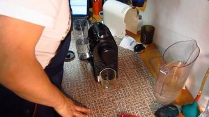 Из капсульной кофемашины течет вода, не пробивает капсулу? Смотри что делать!