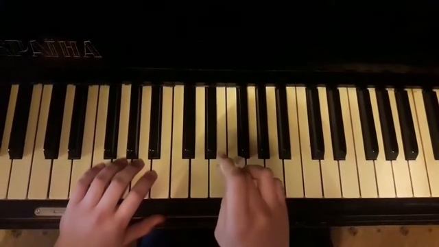 Как научится играть песню "Jingle bells" смотреть онлайн