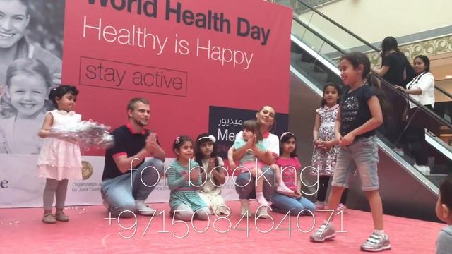 Dancing master-class for kids. Khalidiya mall, Abu Dhabi. смотреть онлайн