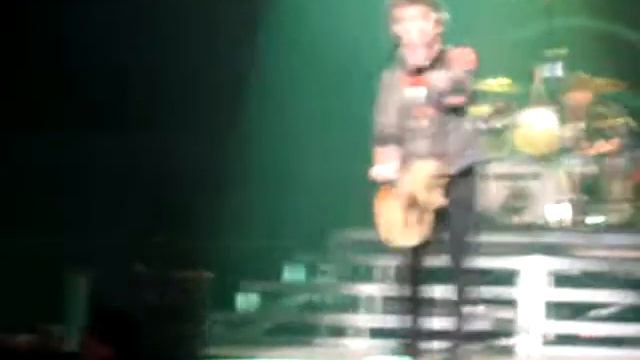 Green Day - The Static Age Live in Forum 9/10 2009 смотреть онлайн