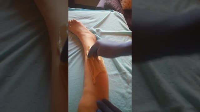 Шугаринг ног смотреть онлайн