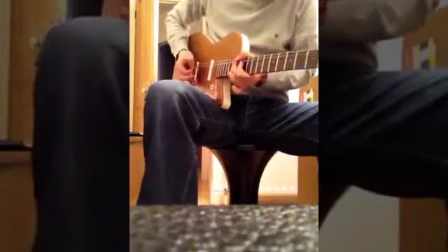 Danelectro '56 U2 смотреть онлайн