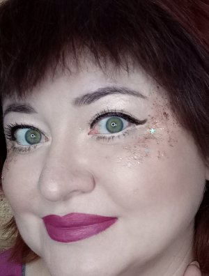 Праздничный макияж вместе с Фаберлик.