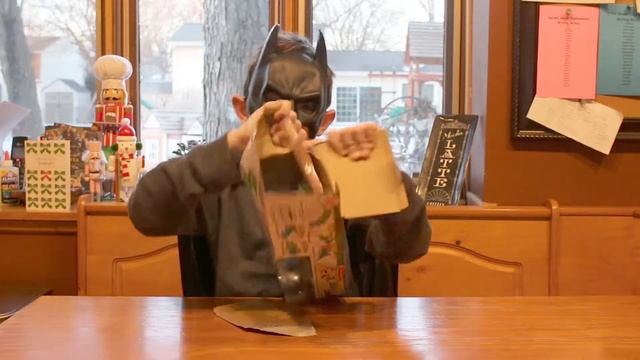 BatKid Does Unboxing: ZURU Robo Alive Lizard, Robot Toy смотреть онлайн