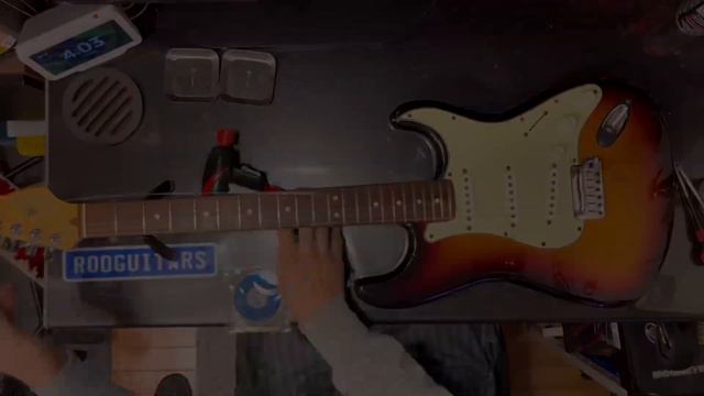 Fender USA American Standard Stratocaster 傷だらけのアメスタ メンテナンスとサウンドチェック！ смотреть онлайн