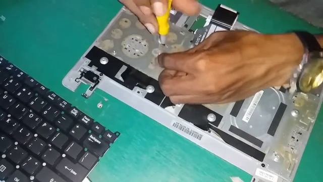 Maneira troka keyboard acer aspire V5-171 смотреть онлайн