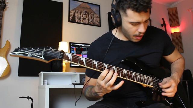 Master Of Puppets Guitar SOLO... With No Distortion смотреть онлайн