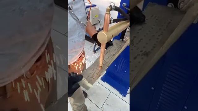 ECCENTRIC MOTION SPOT WELDING KPK 20E смотреть онлайн