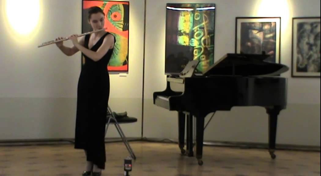 Toshi Ichiyanagi: In A Living Memory (Тоси Итиянаги)