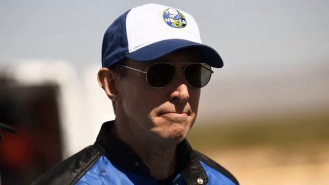 Astronaut Glen de Vries Dies In Plane Crash смотреть онлайн